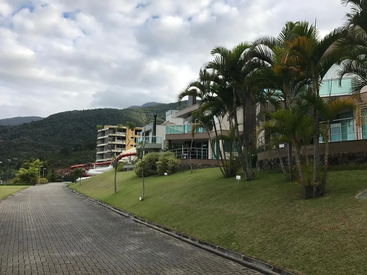 Belíssimo resort com águas termais Aguas Mornas 0*,  Brasil